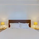 Melvin Jones St. 2bedroom 奎特里拉