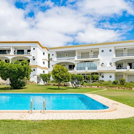 Melvin Jones St. 2bedroom Apartamento