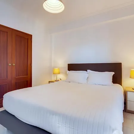 Melvin Jones St. 2bedroom Quarteira