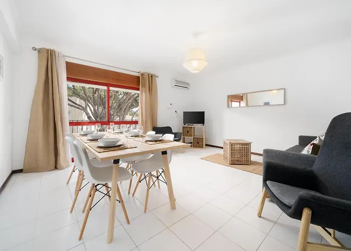 Melvin Jones St. 2bedroom Appartement Quarteira