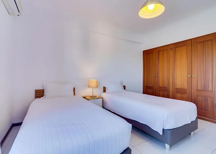 Melvin Jones St. 2bedroom * Quarteira